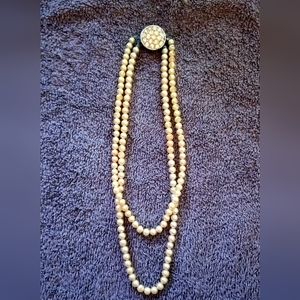 GUC faux pearl & rhinestone clasp double strand necklace